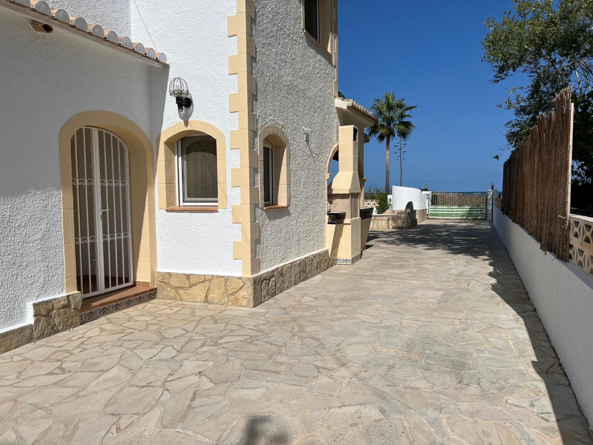 Chalet En La Playa Con Piscina Privada - Holavivienda Inmobiliaria Dénia Exterior foto